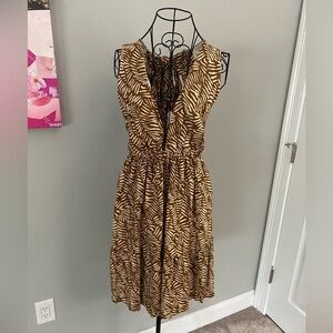 NWT House of Harlow 1960 Halter Dress in Size Medium💕